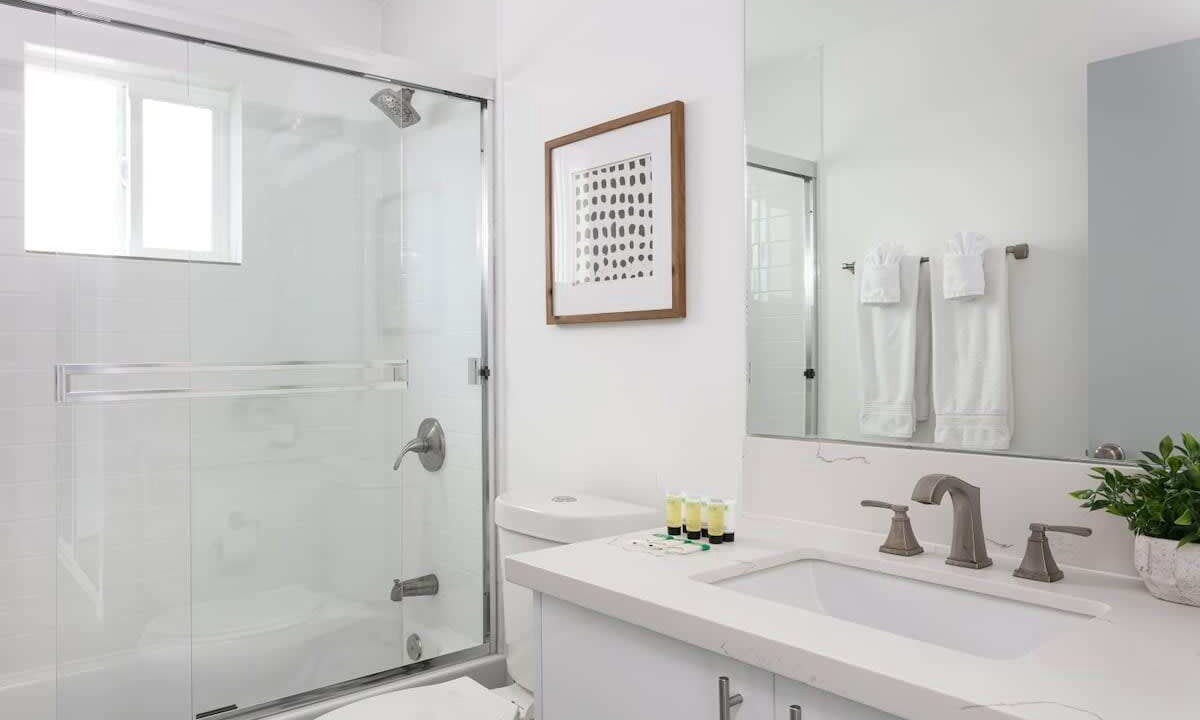 Photo of Bathroom in Historic Filipinotown