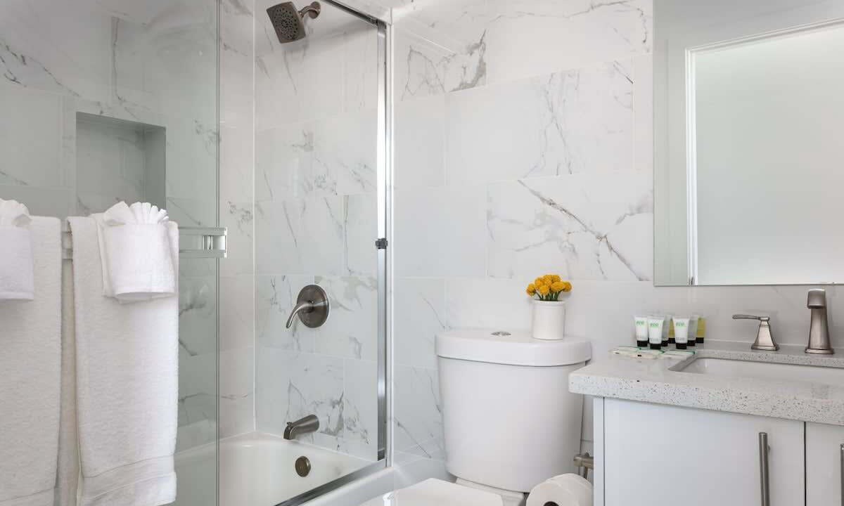 Photo of Bathroom in Historic Filipinotown