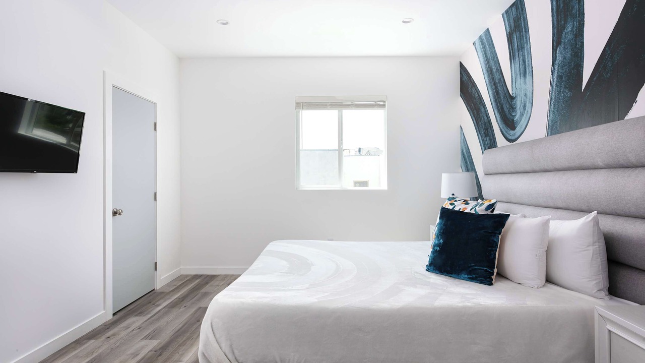Photo of Bedroom in Downtown Los Angeles