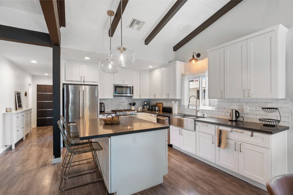 Photo of Kitchen in Van Nuys