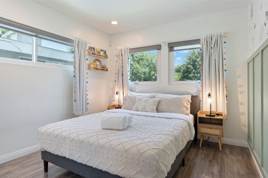 Photo of Bedroom in Van Nuys
