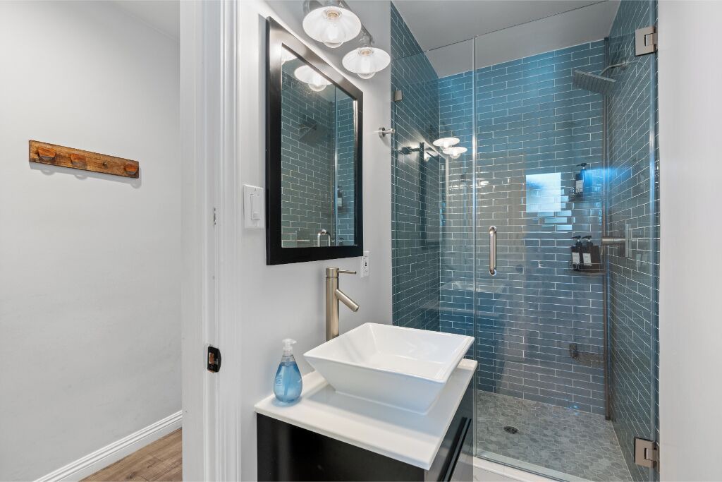 Photo of Bathroom in Van Nuys
