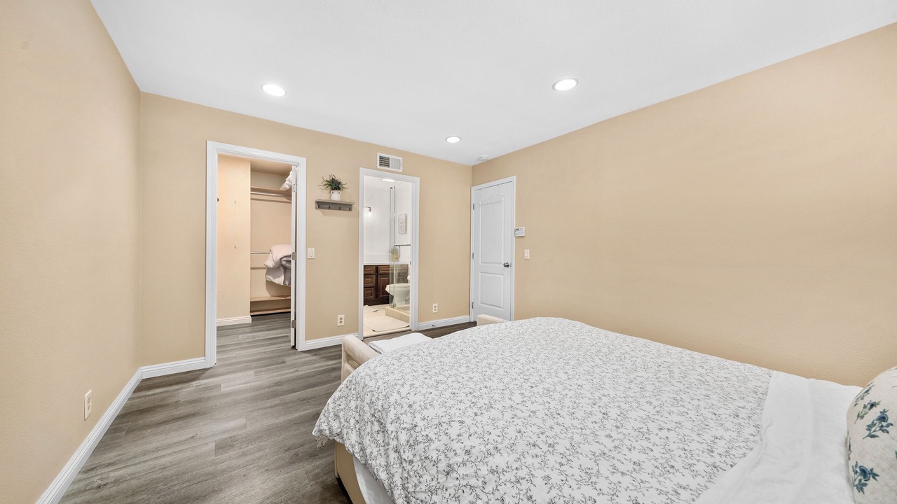 Photo of Bedroom in Rowland Heights