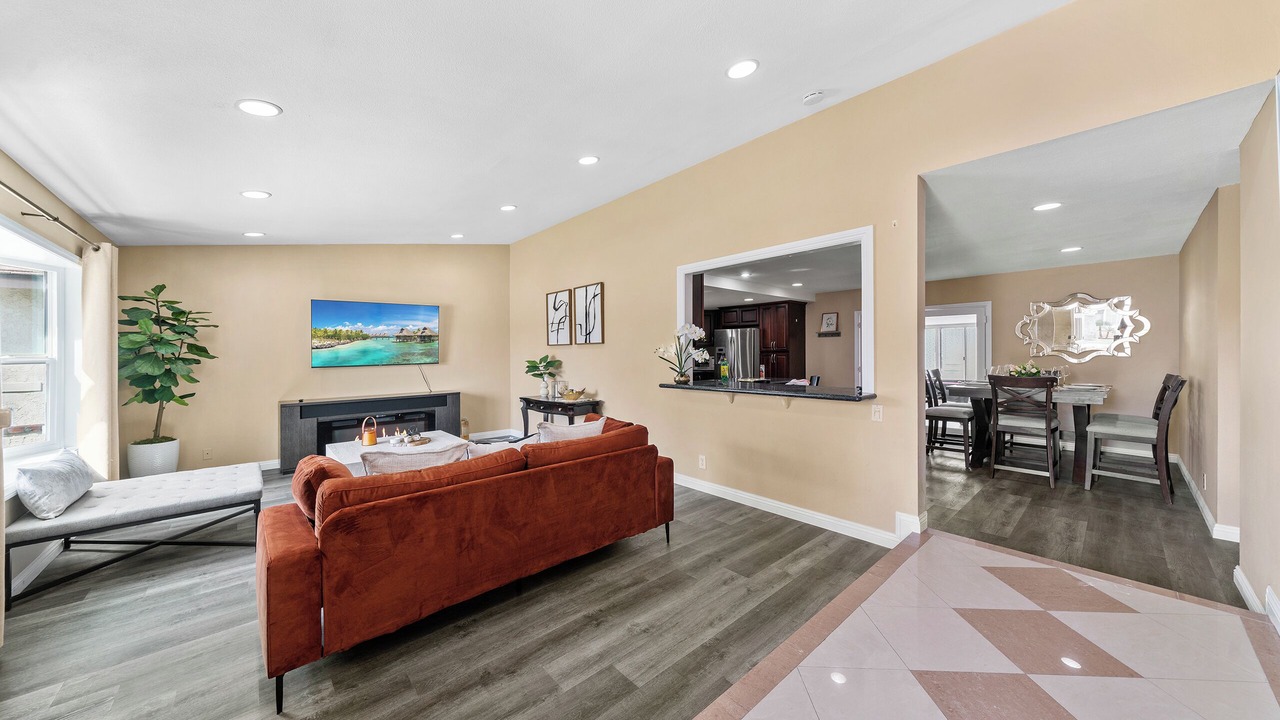 Photo of Livingroom in Rowland Heights