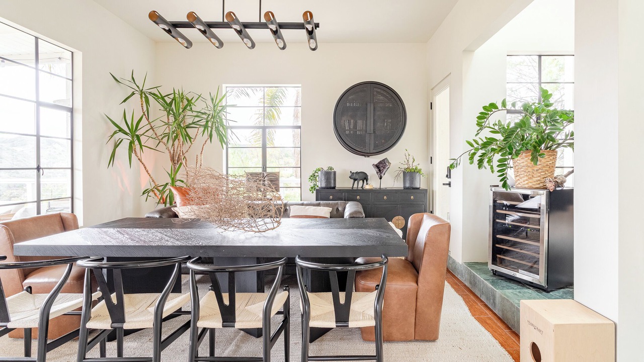 Photo of Livingroom in Topanga
