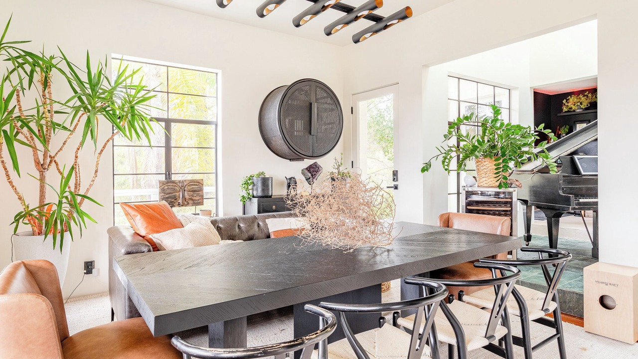Photo of Livingroom in Topanga