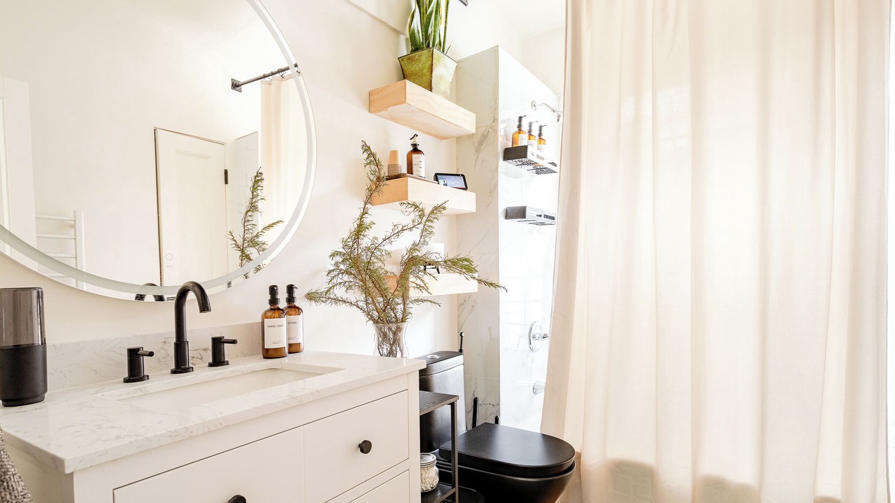 Photo of Bathroom in Topanga