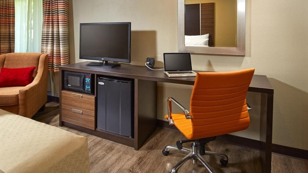 Photo of Bedroom in Anaheim Resort