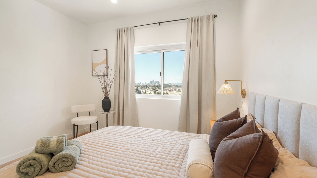 Photo of Bedroom in Monterey Park