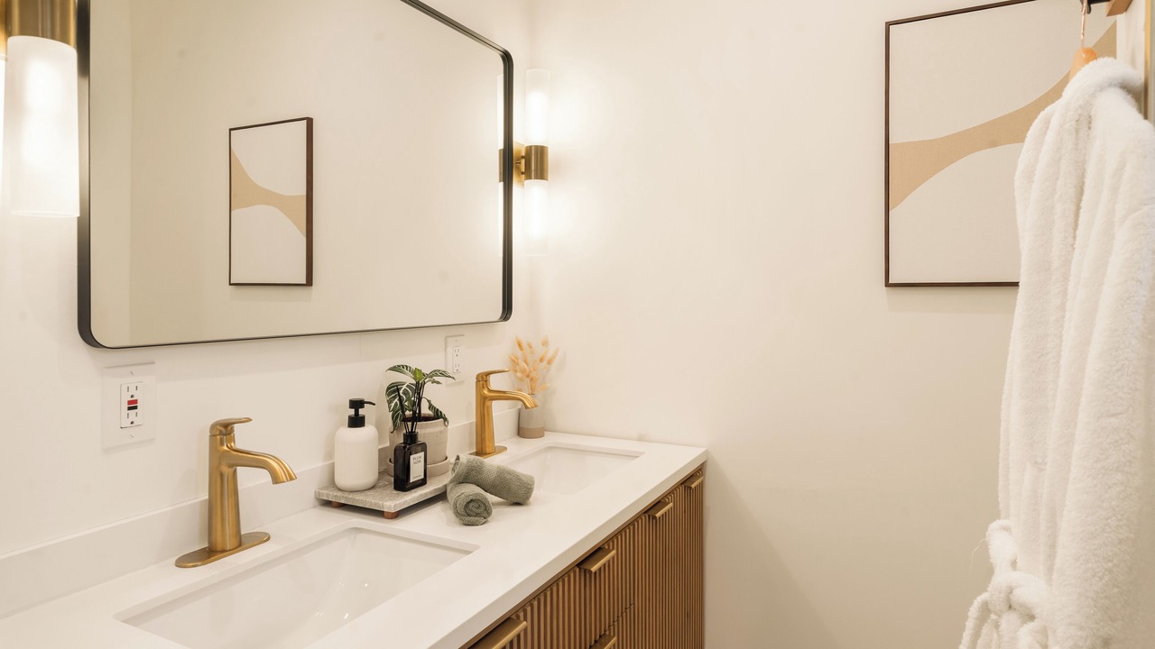 Photo of Bathroom in Monterey Park
