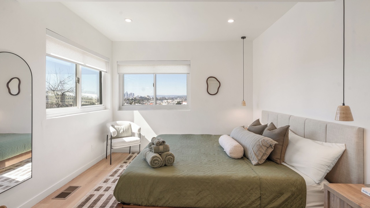 Photo of Bedroom in Monterey Park