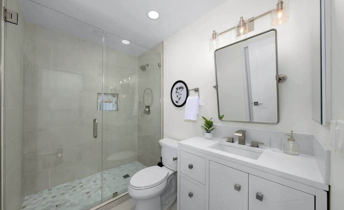 Photo of Bathroom in Mission Hills
