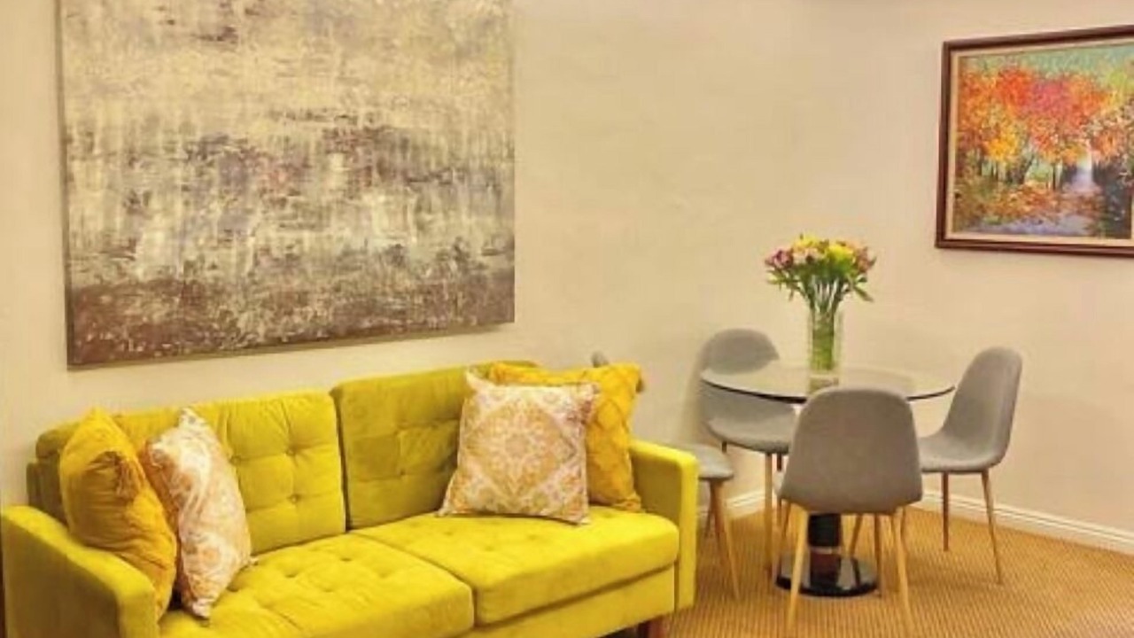 Photo of Livingroom in Pasadena