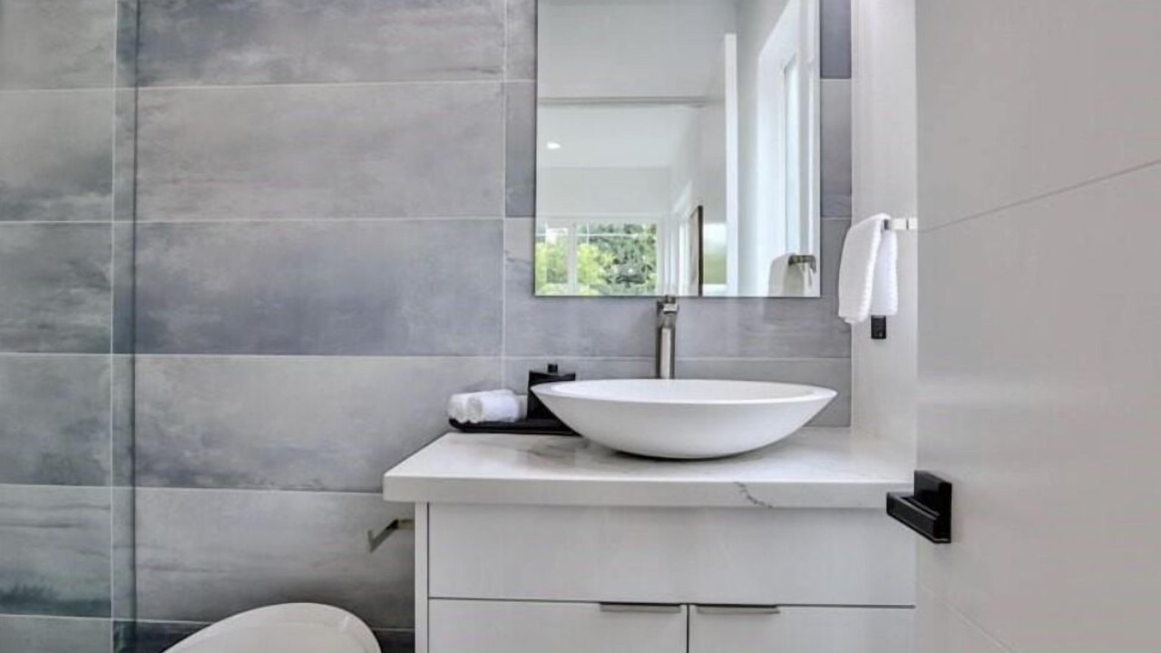 Photo of Bathroom in Huntington Beach
