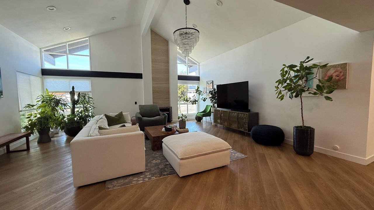 Photo of Livingroom in Huntington Beach