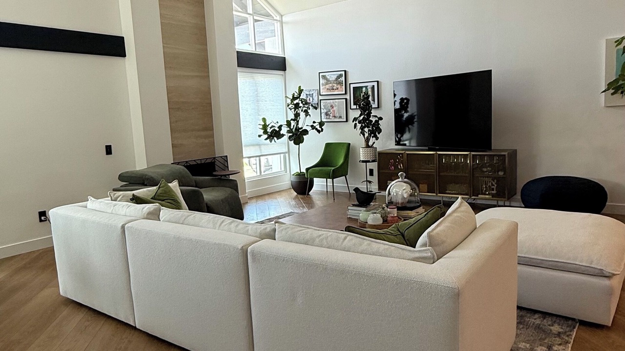 Photo of Livingroom in Huntington Beach