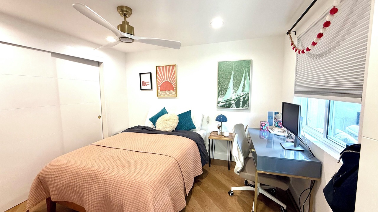 Photo of Bedroom in Huntington Beach