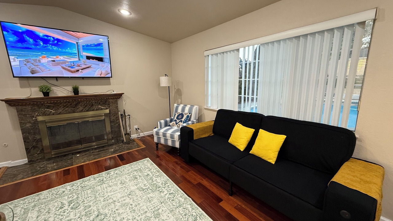 Photo of Livingroom in Rowland Heights
