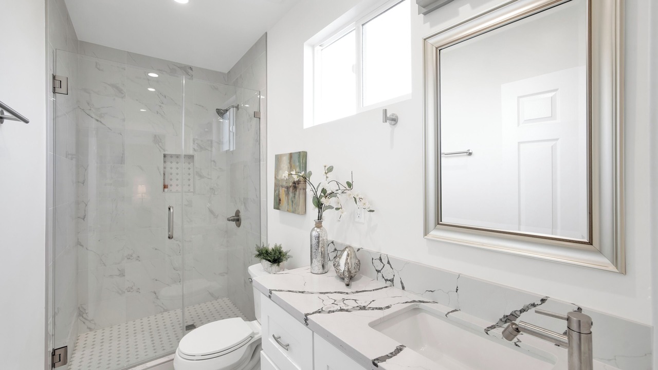 Photo of Bathroom in Hawthorne