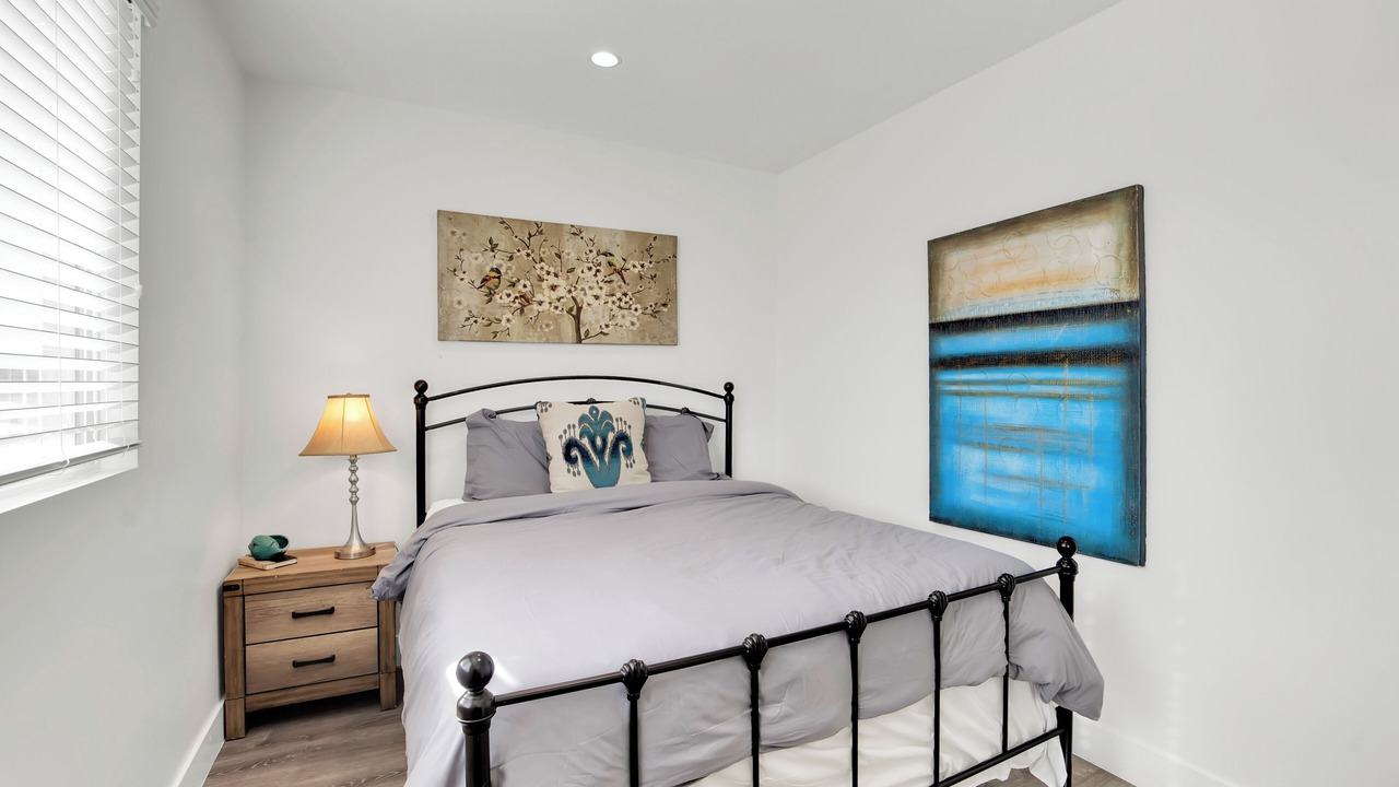 Photo of Bedroom in Hawthorne