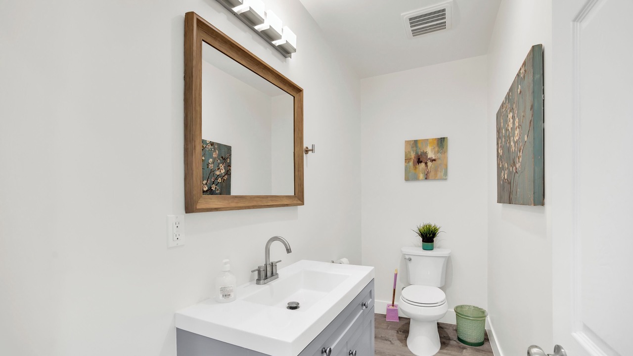 Photo of Bathroom in Hawthorne