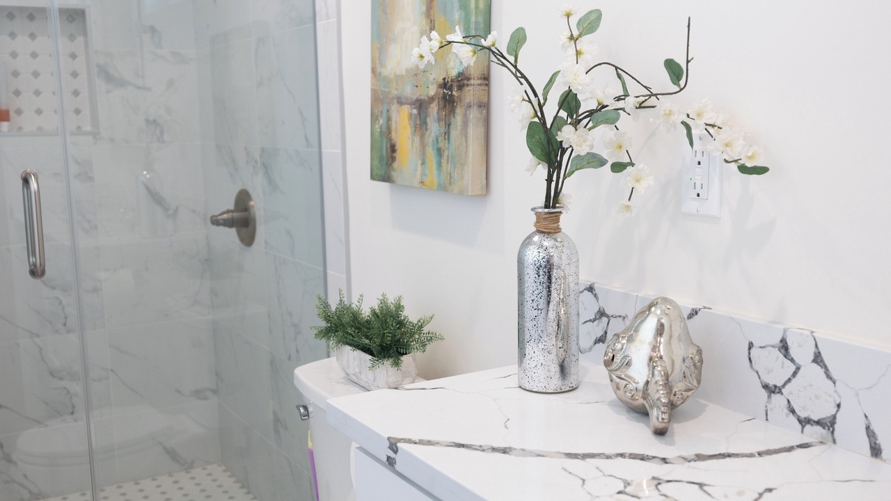 Photo of Bathroom in Hawthorne