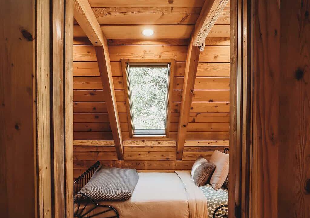 Photo of Bedroom in Cedar Glen
