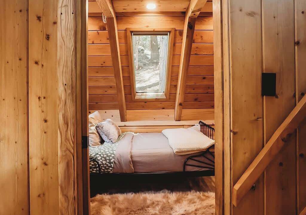 Photo of Bedroom in Cedar Glen