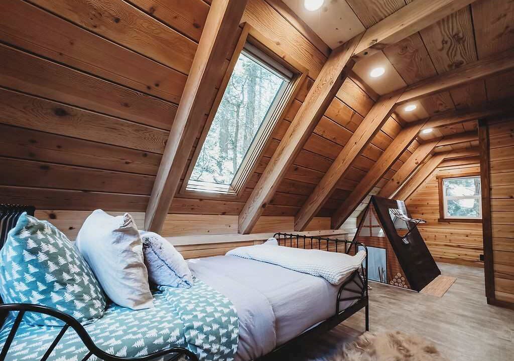 Photo of Bedroom in Cedar Glen
