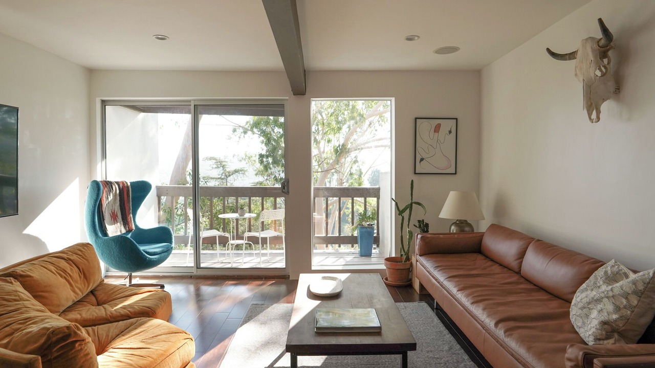 Photo of Livingroom in Silver Lake