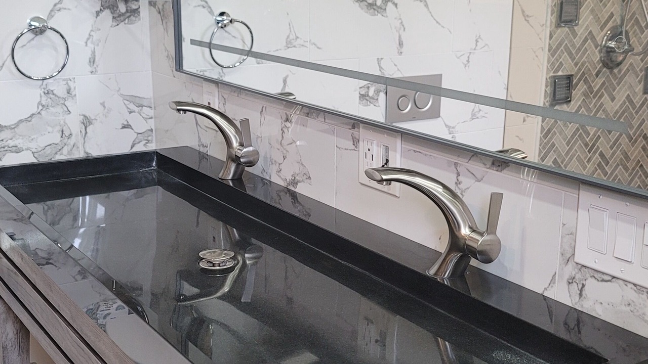 Photo of Bathroom in Southridge Village