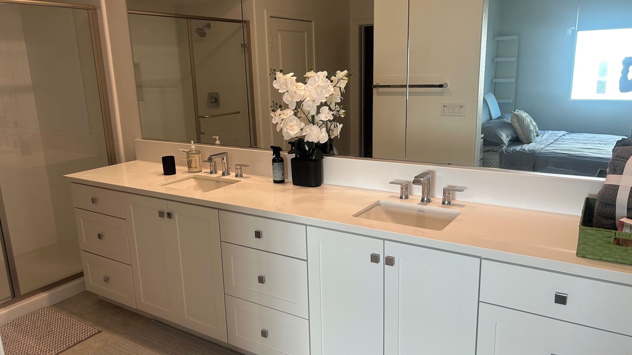 Photo of Bathroom in Platinum Triangle