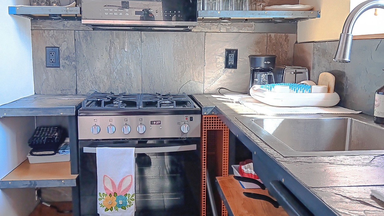 Photo of Kitchen in Cardiff-by-the-Sea