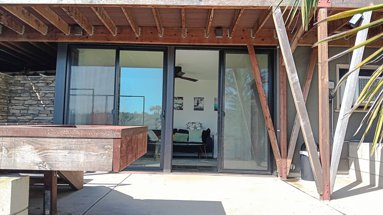Photo of Patio Balcony in Cardiff-by-the-Sea