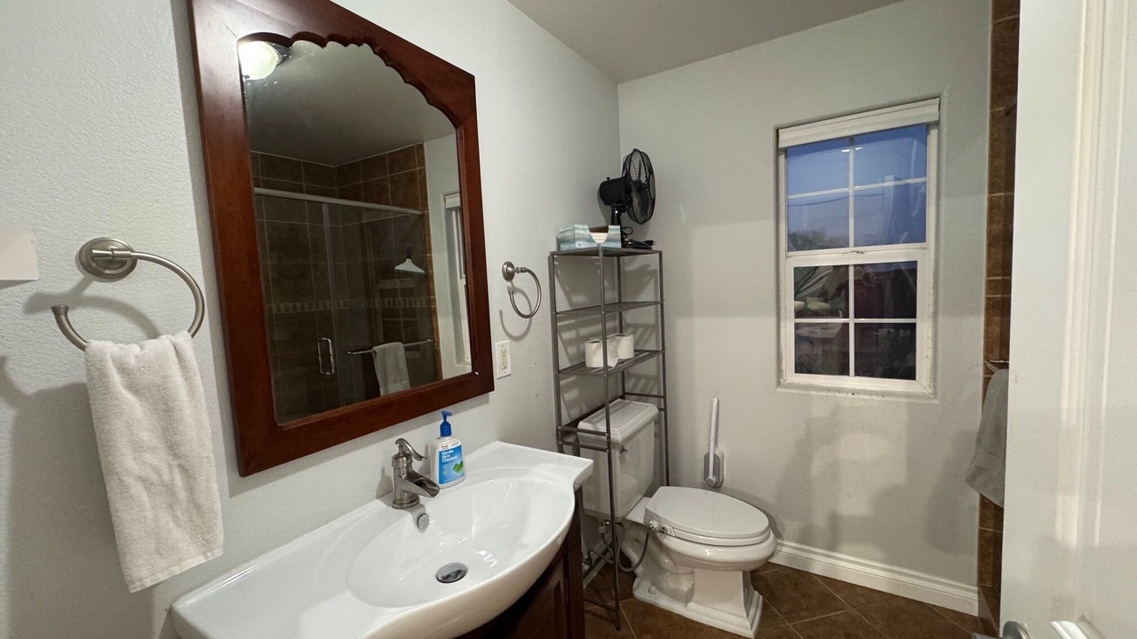 Photo of Bathroom in Northwest San Pedro