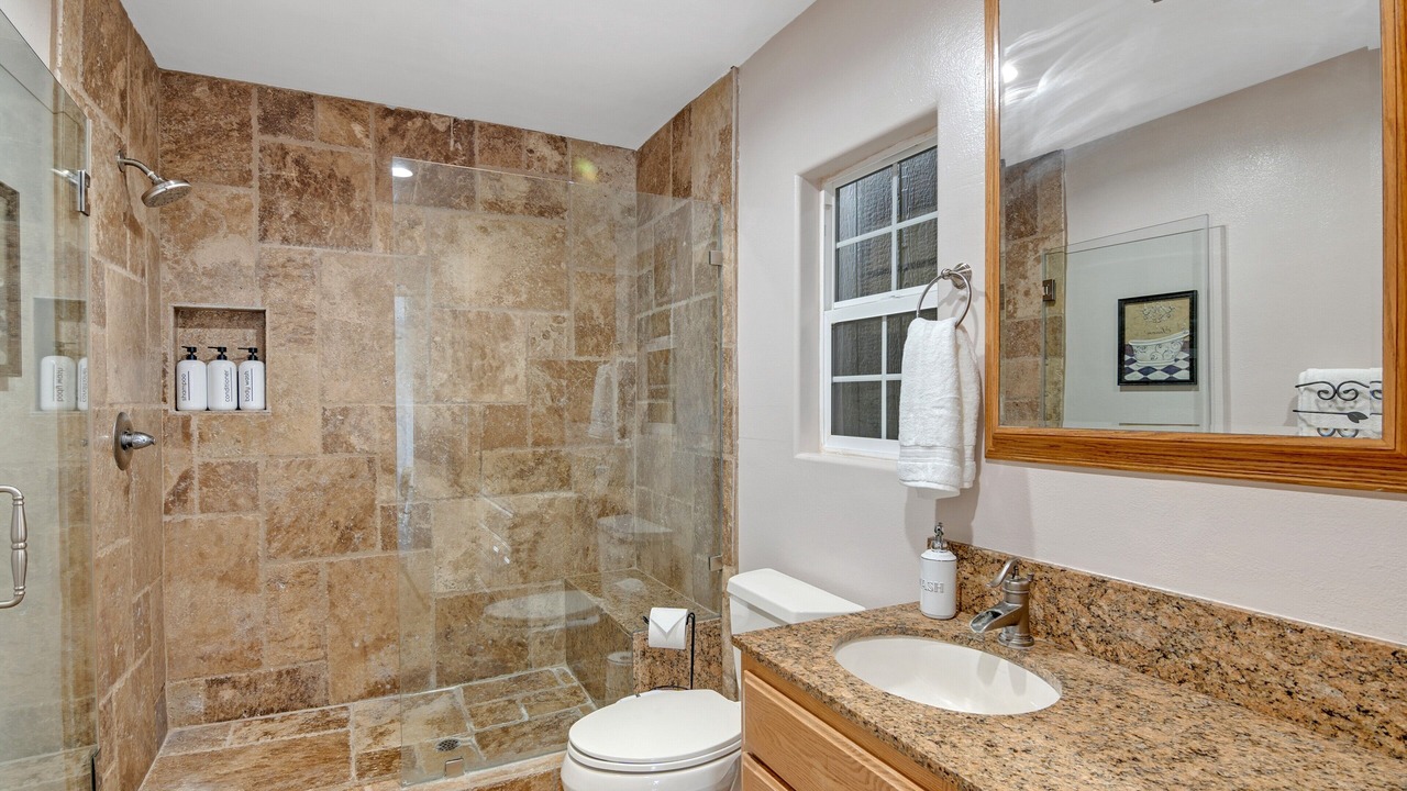 Photo of Bathroom in Northwest San Pedro