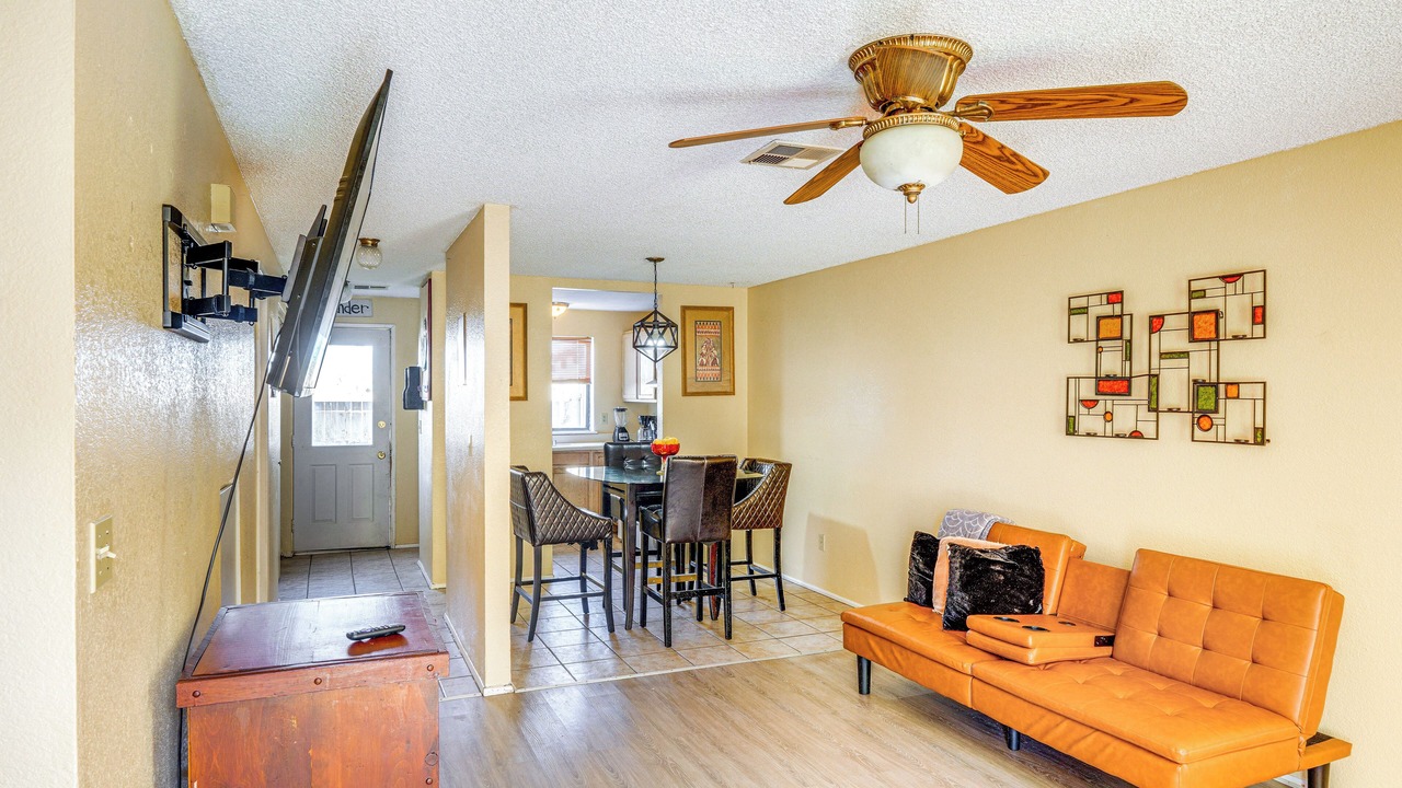 Photo of Bedroom in California City