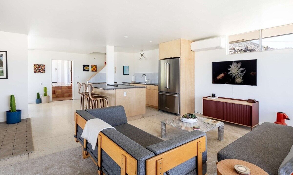 Photo of Livingroom in Joshua Tree Highlands
