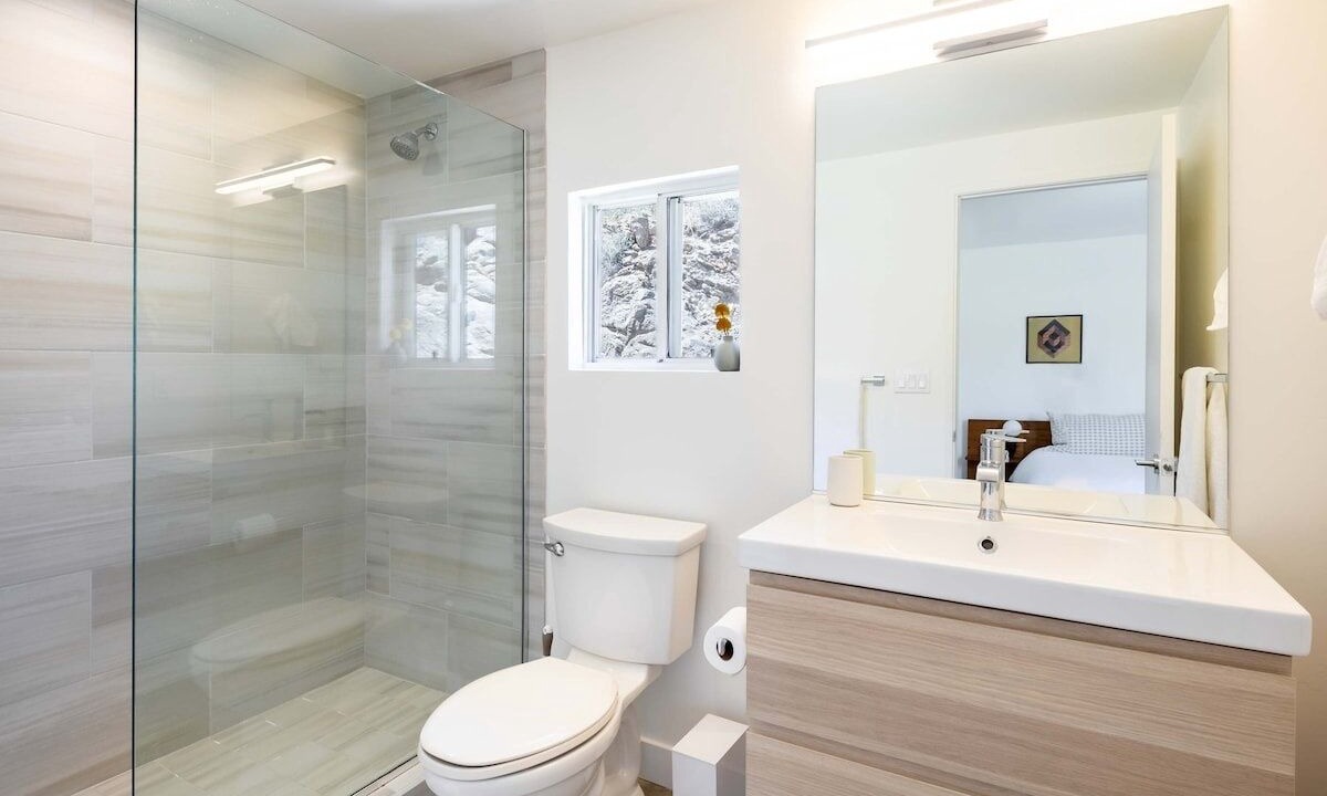 Photo of Bathroom in Joshua Tree Highlands