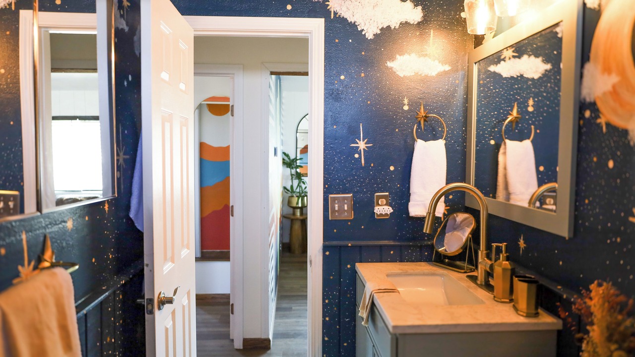 Photo of Bathroom in Landers