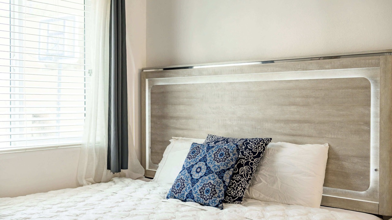 Photo of Bedroom in Walnut