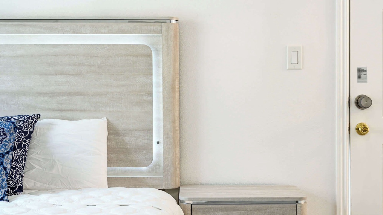 Photo of Bedroom in Walnut