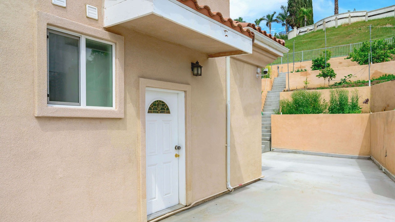 Photo of Outdoor in Walnut