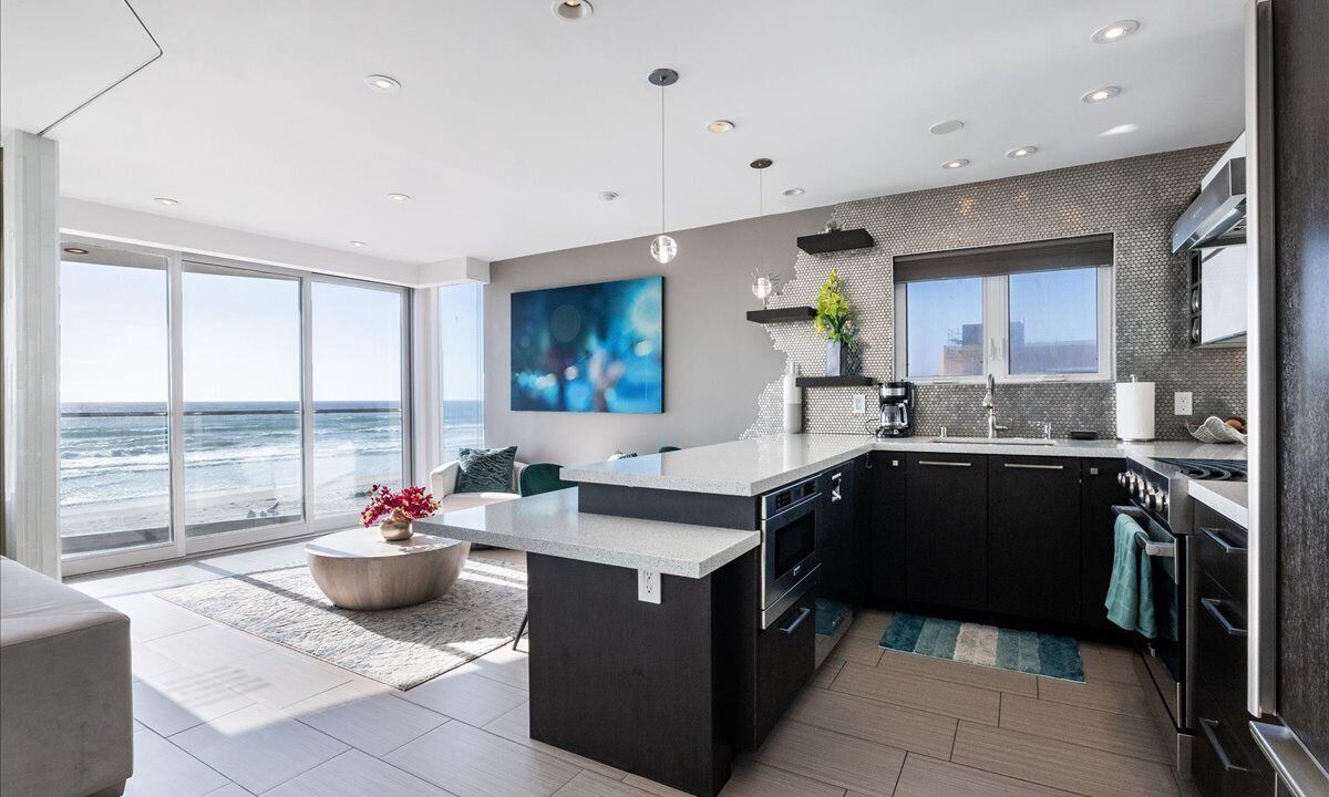 Photo of Kitchen in Central Mission Beach