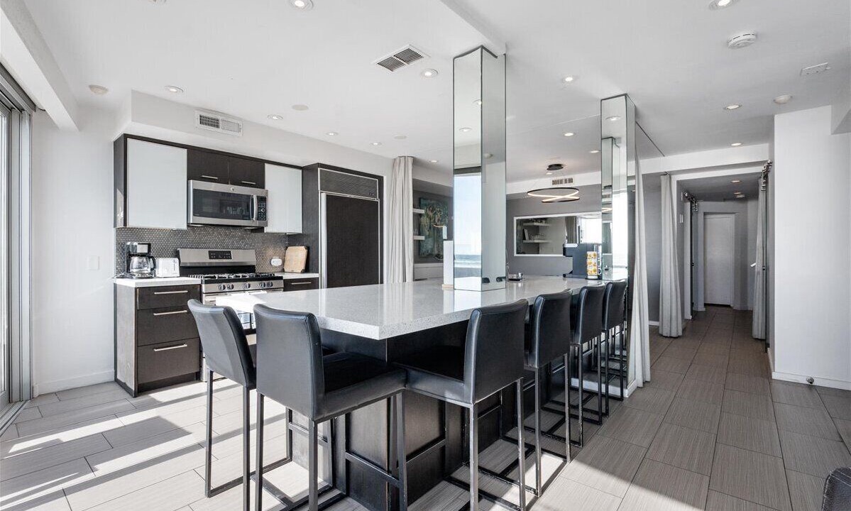 Photo of Kitchen in Central Mission Beach
