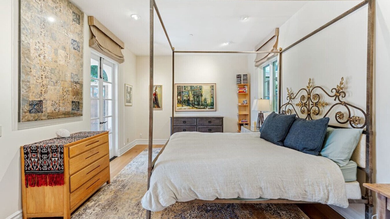 Photo of Bedroom in Toro Canyon