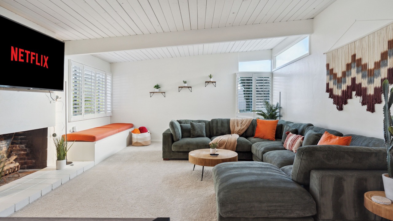 Photo of Livingroom in La Jolla Heights