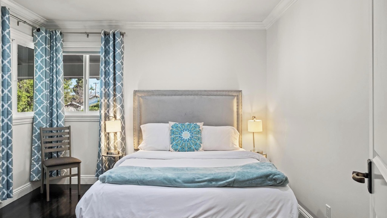 Photo of Bedroom in Rancho Palos Verdes