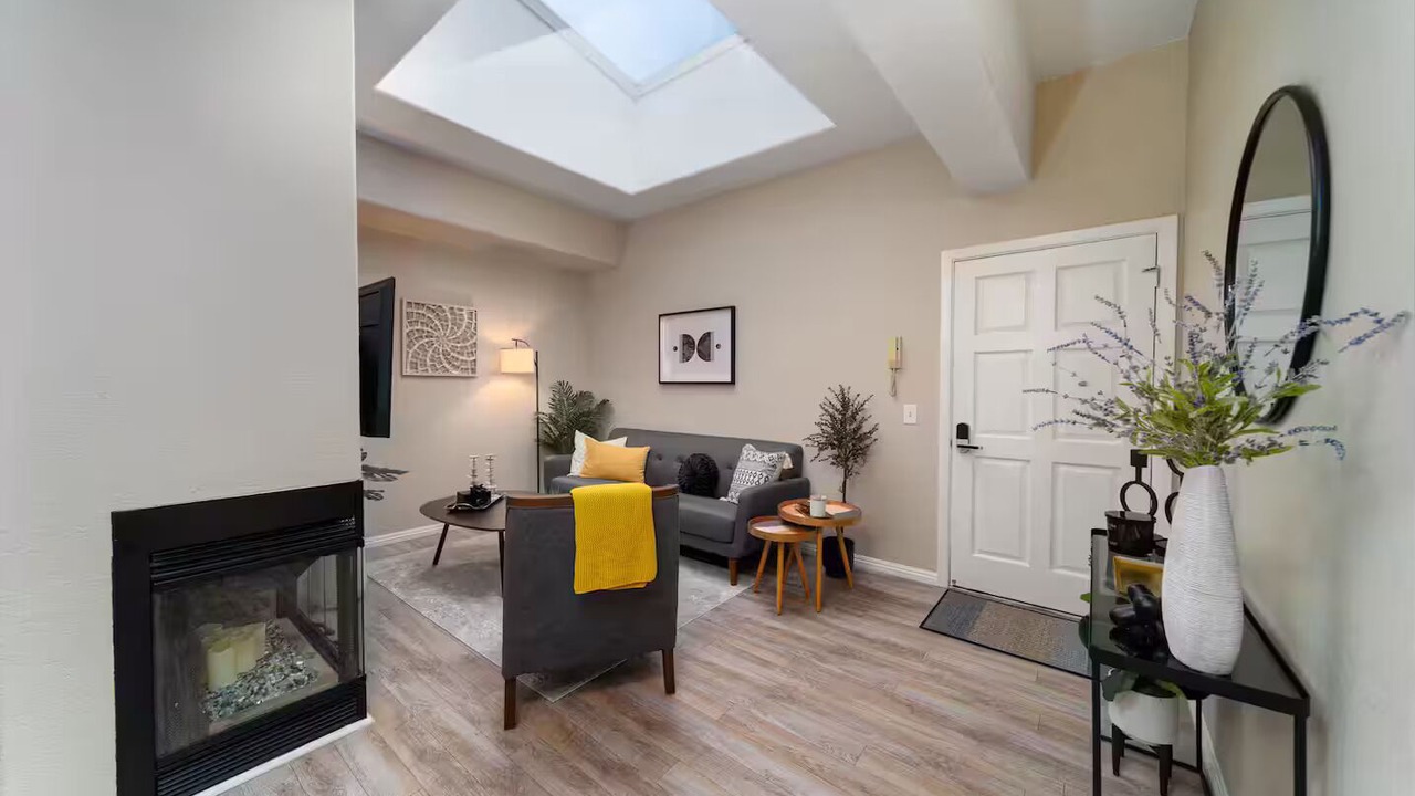 Photo of Livingroom in Civic Core