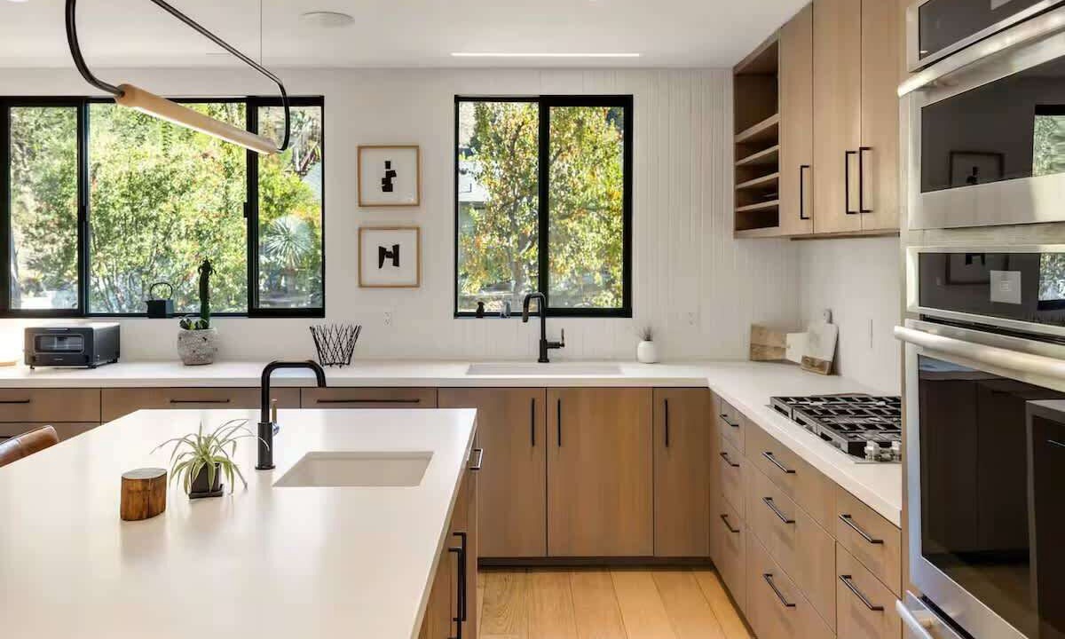 Photo of Kitchen in Hollywood Hills